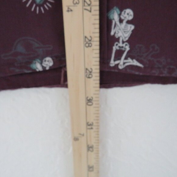 Eighty Eight* Men's Short Sleeve Button Down Curved Hem Print Shirt~ Size Large - Picture 8 of 11